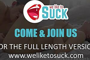 Wow, carolina vogue gets finger action in every hole she’s got! 😍