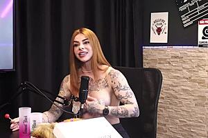 O Maior Erro Dela Foi Misturar O Pessoal Com O Profissional E Est� Curada Da Depress�o - Ruiva Braba Sheer Red