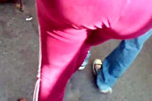 Culonas Callejeras En La Calle