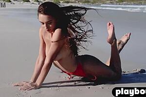 Petite milf model gloria sol shows her beautiful curvy body