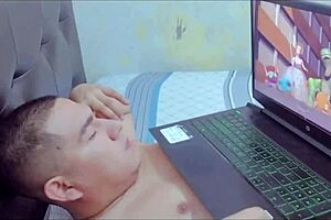 Cosplaying Lulita from Toy Story, I fucked her and creampied her pussy.