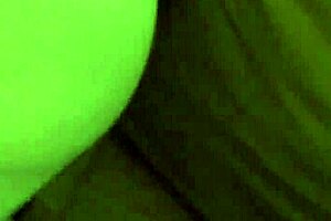 Loirinha gostosa fodendo com um negão roludo