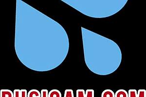 Sexy Amateur Girl Plays With Wet Pussy Using Dildo