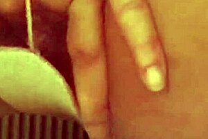 Slutty Cougar Maxine X Bangs Pussy with Heels