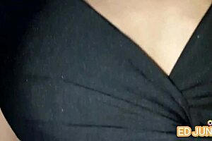 Ed Junior fucks Vitoria Vonteese without removing jeans or condom in red and sheer