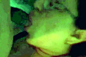 la esposa latina de mi amigo con tetas grandes mientras la follo en casa 😍