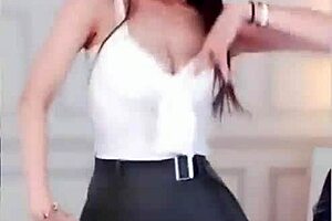 Korean Girl’s Winter BJ with Titty Bounce, Wow!