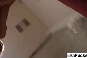 Tight Teen Elsa Toys Her Wet Pussy With Vibrators In Nude Solo Session.