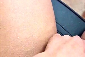 i love watching elisa and pamela in anal sex preparation