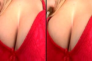 This 3D slut offers a sloppy blowjob for you