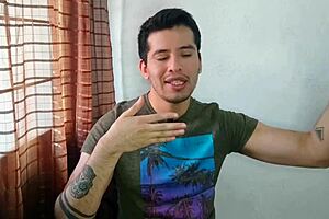 i'm the young mechanic fuckin bareback my 21cm dick to that fat ass twink scrap collector in the workshop yard