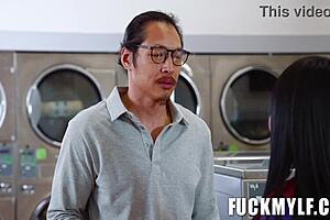 Everyone cums hard in wild group action with Alexia Anders