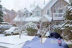 yo, the cold got stepsis hime marie so horny! she’s bold af now 😈