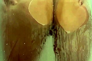 she asked me to cum inside her big ass and i did after licking and fucking