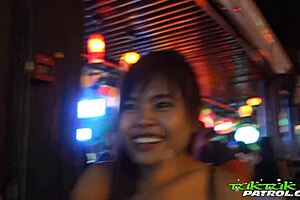 tuktukpatrol fully automatic asian orgasm machine blows big cock