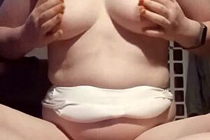 i got this busty camgirl compilatn for my premium follwers