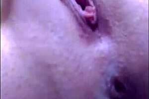 laruna mave squirting in the kitchen during solo orgasm 😍