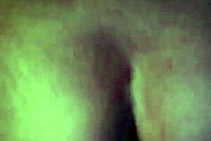 Boca Abajo Se Le Va Toda La Verga Grande En Posicion Gay