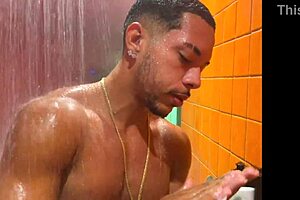 i called my redhead neighbor to the hotel for bisexual blowjob fun