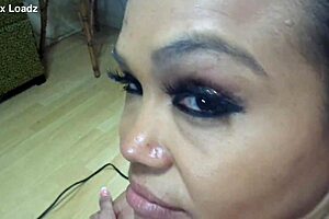 Latina milf with juicy ass gets fucked in her amazing ass