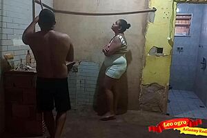 paying the bricklayer with your ass? bbw with monster cock