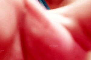 Intriguing story of a sexy Indian aunty in family settings