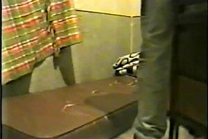 Morena casada trepando com vigilante 😏