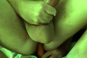 Vegano shares group tips in casual chat