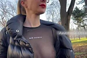 Beauty Flashes Big Boobs in Public Park During Bold Walk