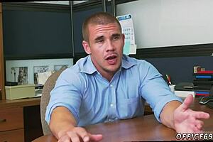 This gay porn has the boy and dome earning that bonus.