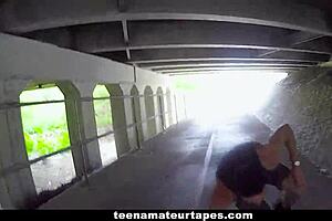 Mandy muse's juicy pussy licked in jacuzzi