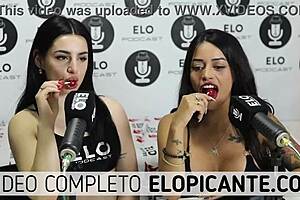 i made those bisexual lesbians kiss and play with my lollipop, it was so fun