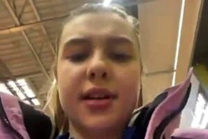 Public Fucking Close-Up