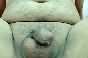 i take anal fucking with plug in gay session