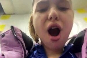 Public Fucking Close-Up