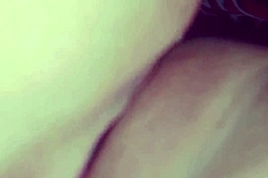 Amateurs lick wet shaved pussies in group oral session