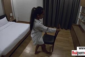 Hey, amateur asian teen roleplays as a robot with her boyfriend 😏