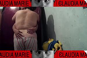 Curvy fat babe gets her pussy eaten before dinner to get soaking wet and cum on her gay friend's face