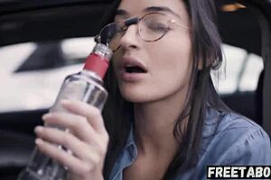 Hot babes emily willis net licking sex with trimmed pussy model babe natural tits pornstar cunilingus muff diving