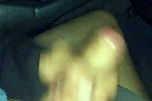watch kingcock05 stroking his big cock in solo masturbation