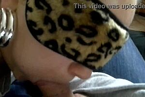 skinny jennifer milano gives sloppy amateur blowjob and swallows 😋