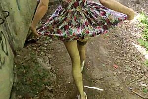 Heartfelt Public Sucking by Stunning Girlfriend in Dress Unleashes Passionate Cum