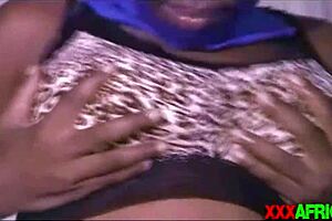 Sexy Booty Babe Looks Amazing in Her New Clothes