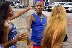 Beautiful amateurs review street putaria ending in fucking in moving car