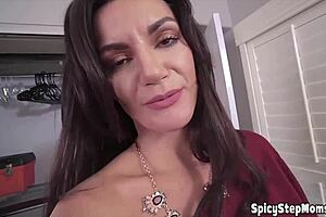 Beautiful Milf Stepmother Craves Cum on Pretty Face