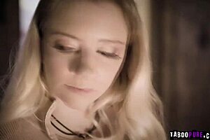 Riley Star Catches Stepmom In Doggystyle Pussy Penetration With Big Cock