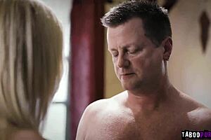 Riley Star Catches Stepmom In Doggystyle Pussy Penetration With Big Cock