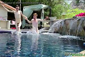 Man creampies cow in gay hentai, free video