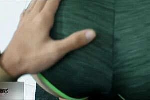 No Pude Resistirme A Mi Hermanastra La Folle Con Sus Pantalones De Hacer Ejercicio Historia Completa