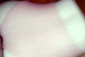 i experience my first ejaculation using a toy on my pussy